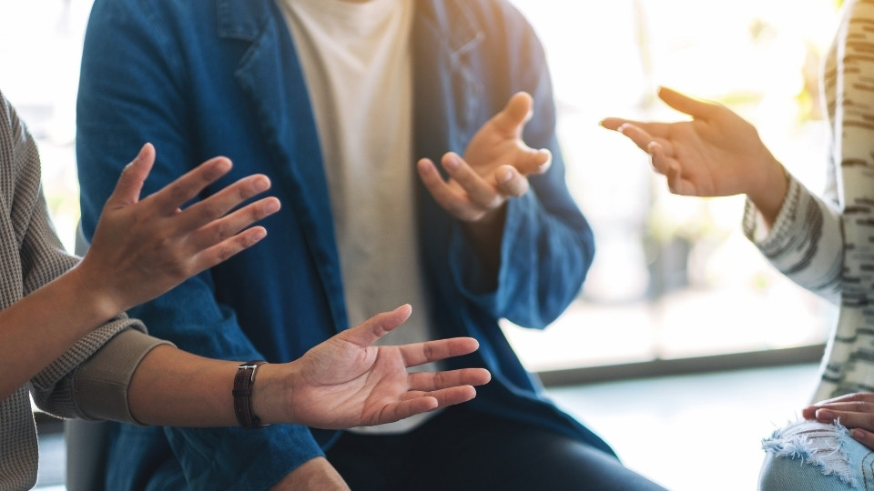 Dicas para conversar em inglês com mais naturalidade